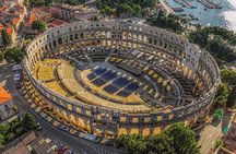Private Walking Tour in Pula Amphitheatre