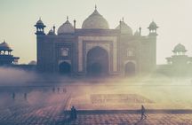 2 Days Private tour of Delhi and Agra with Stay at 5 Star Hotel