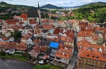 Walking private guided tour in Cesky Krumlov with local certified guide