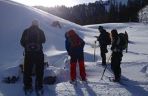 Snowshoe tour on the Schliersee