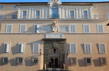 Surroundings of Rome on Vespa