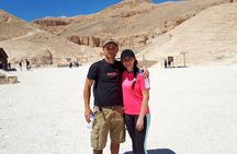 Dahabiya Nile Cruise from Aswan to Luxor w/ Sightseeing