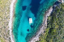 Luxury Catamaran Cruise Including pickup and Traditional Food