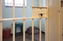 Full Day Private Walk to Freedom & Robben Island
