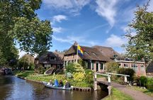Giethoorn Small-Group Tour from Amsterdam (Max. 8 People)