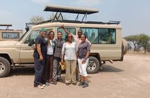 3 Days Maasai Mara Small Group Safari in a 4 x4 Land Cruiser Jeep