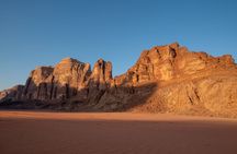 Private 2-Day Hiking Tour in Wadi Rum from Aqaba