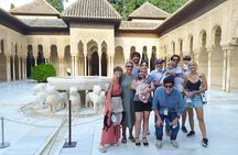 Private Tour With A Different Perspective of Alhambra 