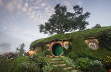 Hobbiton Movie Set Banquet Experience Private Tour From Auckland