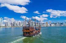 Combo Pirate Boat, Beach and Unipraias Park with transfers