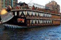Cairo: Dinner Cruise on the Nile River with Entertainment