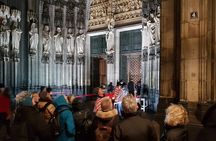 Cologne night tour "Torch tour alternative night watchman"