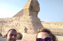 Giza Pyramids and Grand Museum GEM