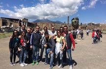 Pompeii and Herculaneum with archaeologist, small group of 10!!!