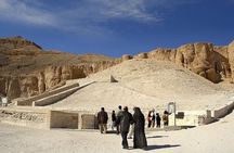 Luxor with private car and private tour guide from Hurghada