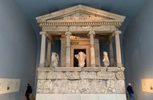 Kid-Friendly London British Museum Private Tour with Egyptian & Greek sections