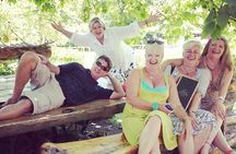  Small Group Daily Wine Tour