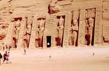 Private Abusimbel Day Tour with lunch