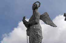 Private Day Tour of Quito and Middle of the World