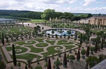 Versailles Full-Day Tour with the Estate of Marie-Antoinette