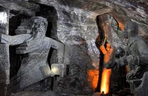 Salt Mine in Wieliczka guided tour with private transfer from Krakow