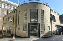 Tangential Cambridge: Group Walking Tour of Sights and Highlights