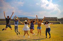 Teotihuacan with a Local