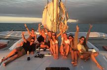 2-Night Whitsunday Islands Sailing Adventure on Trimaran Avatar