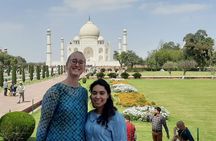 Authentic Cooking Class & Taj Mahal Tour from Delhi (All-Inclusive)