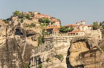 Private day tour to Meteora from Thessaloniki without guide