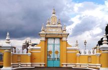 4 Hours Private Phnom Penh National Museum and Royal Palace Tour