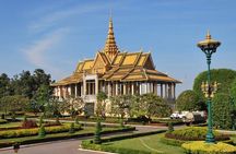 4 Hours Private Phnom Penh National Museum and Royal Palace Tour