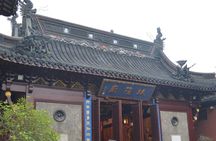 Private Tour: Yuyuan Garden, Chenghuangmiao Temple, Local Market