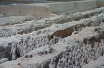Full-Day Tour of the Terracotta Warriors and Ancient City Wall