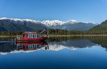 2-Hour Scenic Cruise in Lake Mapourika