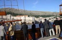 Dubrovnik Walking Tour and Cruise with Karaka