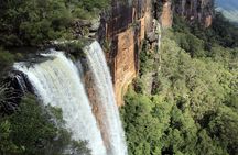 Southern Highlands Private Tour with Wine, Waterfall and Garden