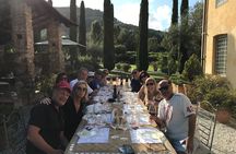 Wine tasting in Lucca "at home" with expert sommelier - 5 wines 