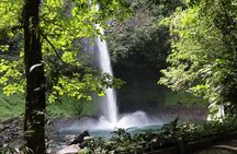 Full day Tour with Hanging Bridges, Waterfall and Volcano Hike