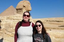 Giza Pyramids ,Egyptian Museum and Bazaar Private Tour with female tour guide