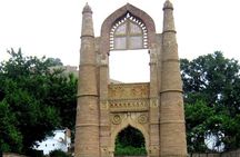 Private Day Excursion to Chanderi from Orchha