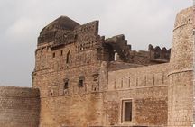 Private Day Excursion to Chanderi from Orchha