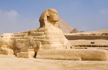Giza Pyramids, Sakkara and Memphis Day Tour