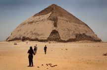 Private Full-Day Tour To Giza Pyramids , Sakkara, Memphis and Dahshour 