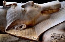 Private Guided Day Tour of Giza Pyramids Memphis and Sakkara