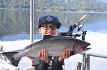 3-Hour Fishing Charter Experience at Franz Josef Glacier