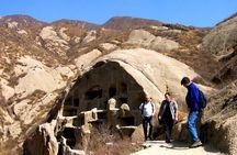 Beijing Private Day Tour: Longqing Gorge and Ancient Cliff Dwellings (Guyaju)