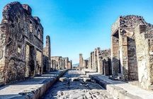 Pompeii Express Guided Tour by Train from Sorrento