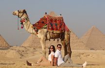Giza Pyramids, Sphinx & Saqqara – Full Guided Private Day Tour