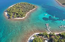 Half Day Speedboat Tour to Three Islands from Trogir